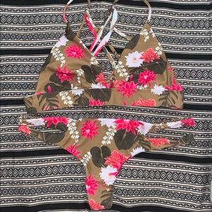 Lei Day set (m)